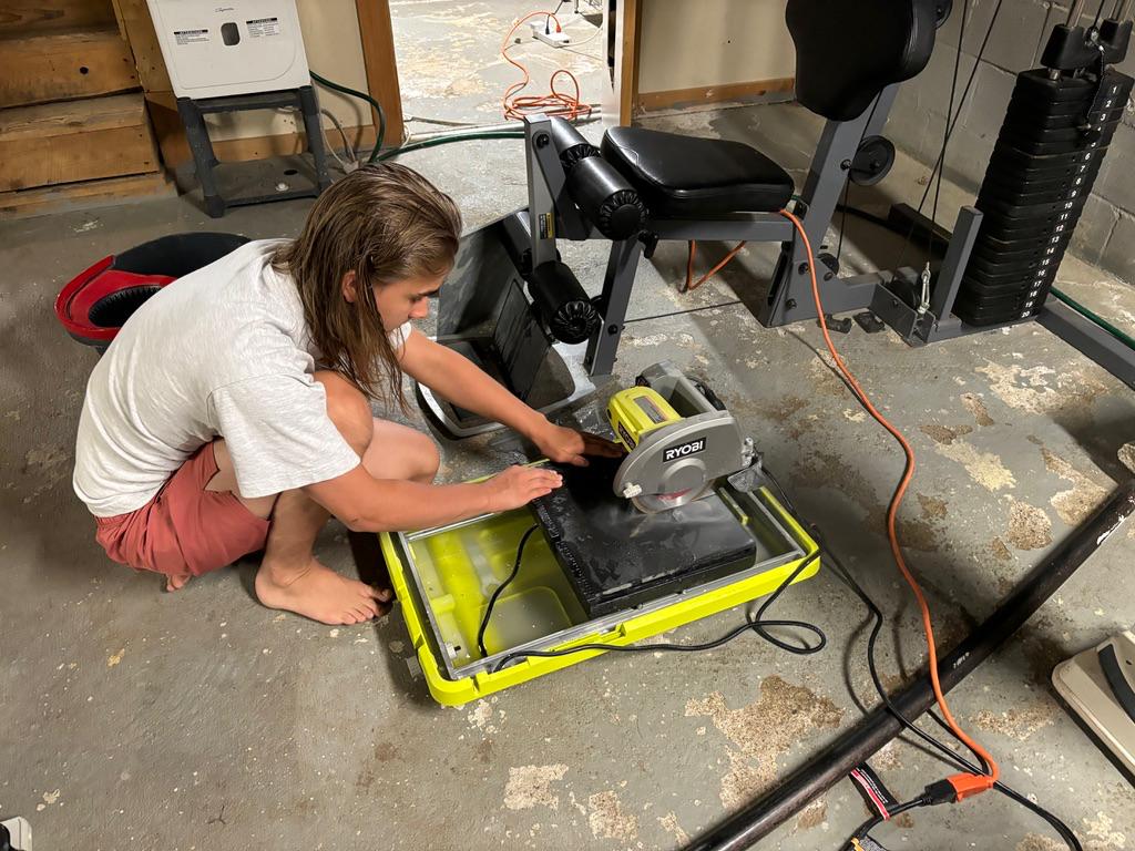 Professional tile cutting